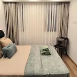 2 Bedroom Brand New Mc Kenzie 2 Minute To The Mc Kenzie