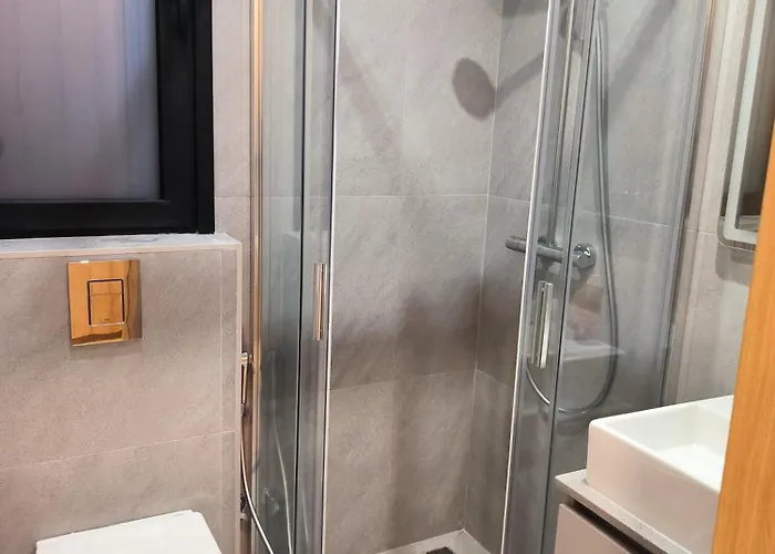 2 Bedroom Brand New Mc Kenzie 2 Minute To The Mc Kenzie Διαμέρισμα