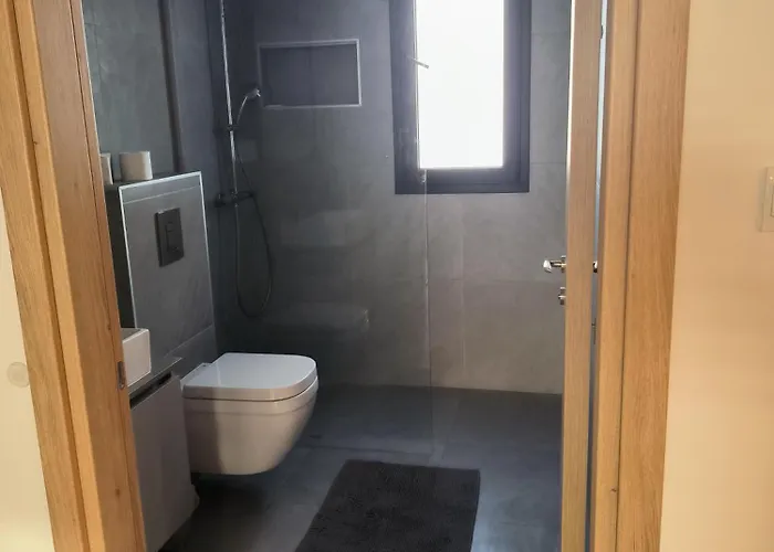 Διαμέρισμα 2 Bedroom Brand New Mc Kenzie 2 Minute To The Mc Kenzie